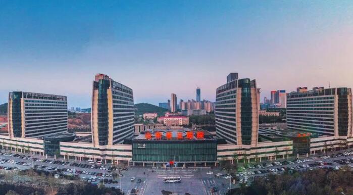 东营市割双眼皮三眼皮医生在榜清单前十强都是谁（于朦