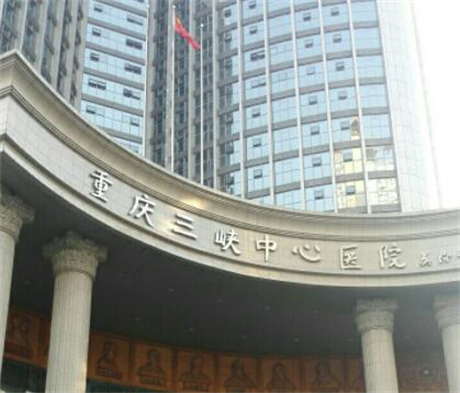 郑州二院近视手术效果如何？全飞秒激光与准分子激光技术精湛，患者口碑好吗？