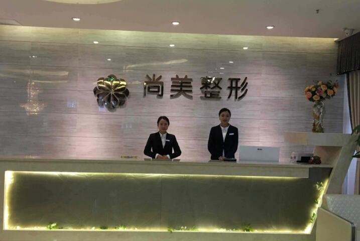 西宁市王若名医生，王善冬医生缩窄鼻翼手术看哪个医生技术好(图1)