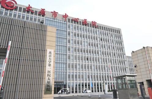 垂杨柳医院口腔科医生吕康波技术如何？擅长牙齿缺失固定和义齿修复(图1)