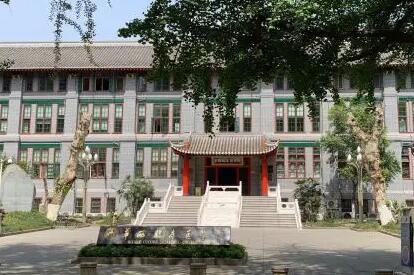 广州华医口腔门诊部如何？医生团队及口腔价格