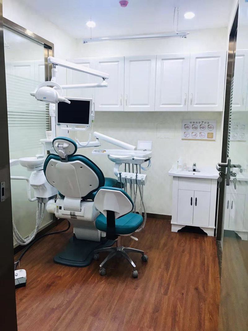 成都牙管家口腔医院收费标准更新：种植体2380元起+正畸7200元起