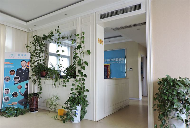 济南哪里种植发际线效果好？上榜3家医院，每一家都是精品选择！