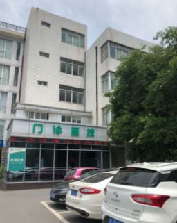 2025南通义齿种植医院前10排行榜盘点，南通市负责人民医院口腔科低调入围！(图1)