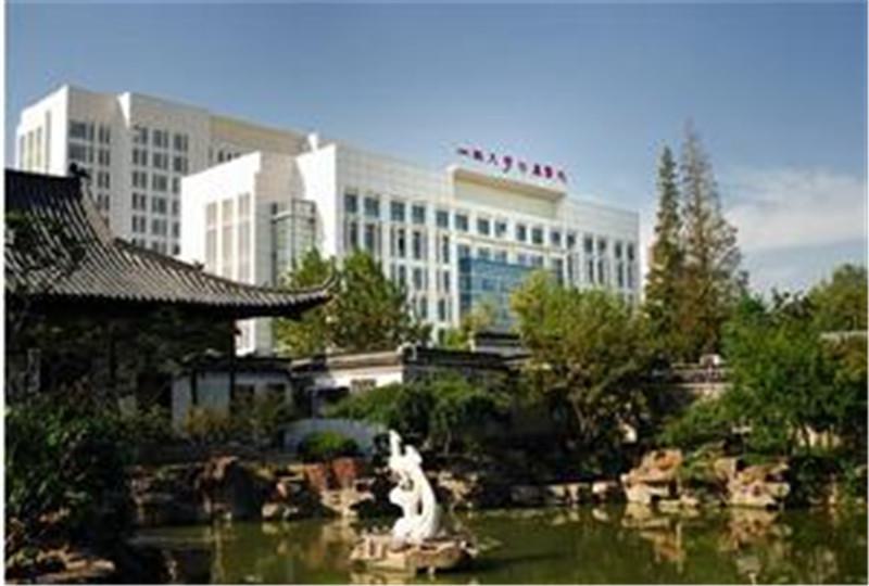 江苏大学附属医院烧伤整形外科双眼皮手术效果与费用详解