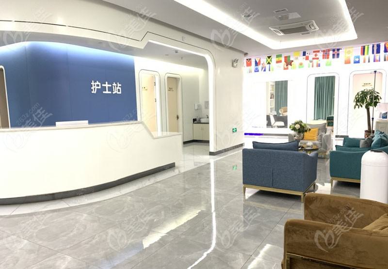 六安菲凡医学美容门诊部特色项目、医生团队一键获取！