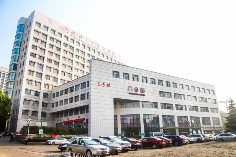 武汉大学中南医院疤痕科微创隆胸用户口碑项目案例