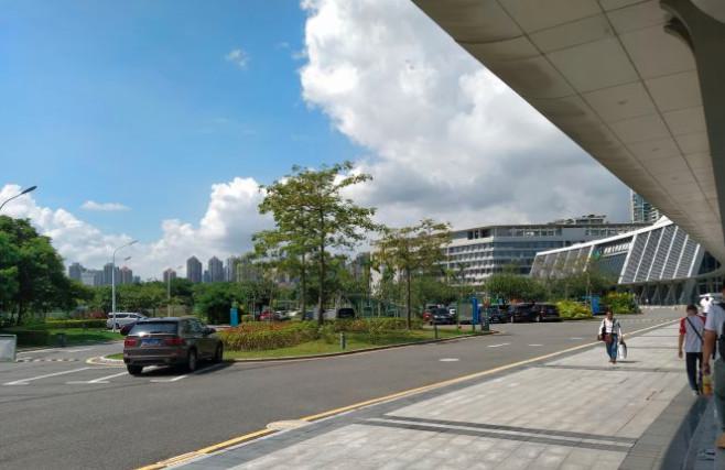 [干货]香港大学深圳医院整形外科价格表，邹锡权隆胸案例