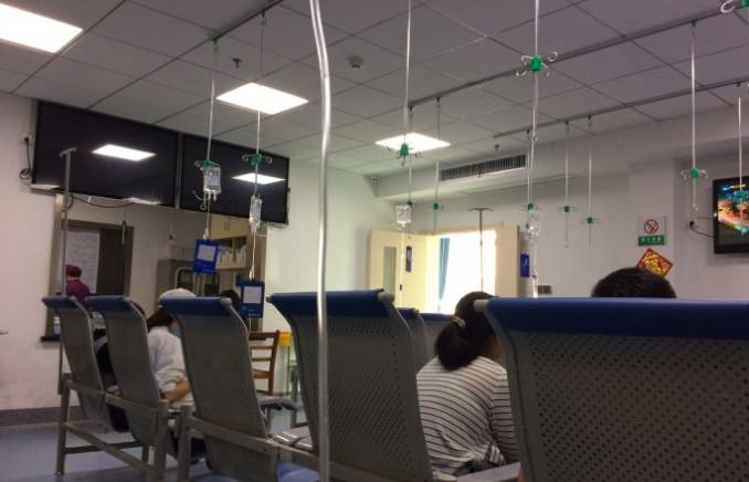 武汉市武昌医院医疗美容科假体隆胸怎么样？医生信息-