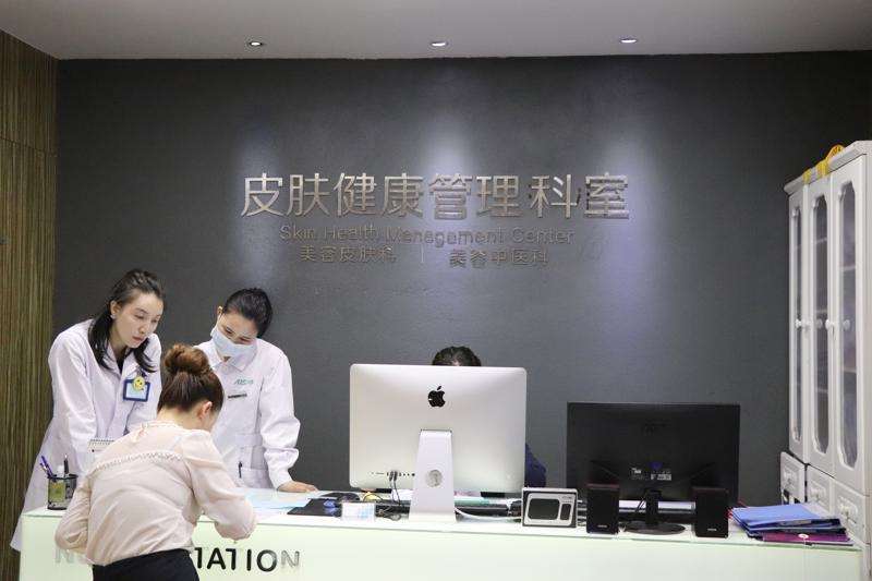 福州歪鼻矫正好的医院推荐，曝光top10医院名单，实力过硬(图1)