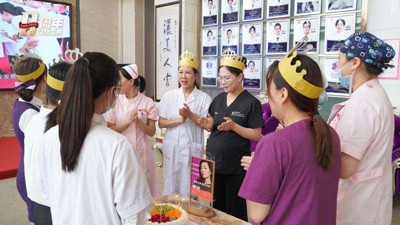 南昌佳美美容医院鼻部价格表2025年~ 耳软骨隆鼻35040起(图1)