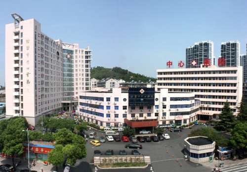 诸暨市中心医院隆胸2025价格全新一览表~ 假体隆