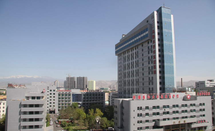 乌鲁木齐种牙一般多少钱一颗？这份乌鲁木齐牙科医院排名榜收好
