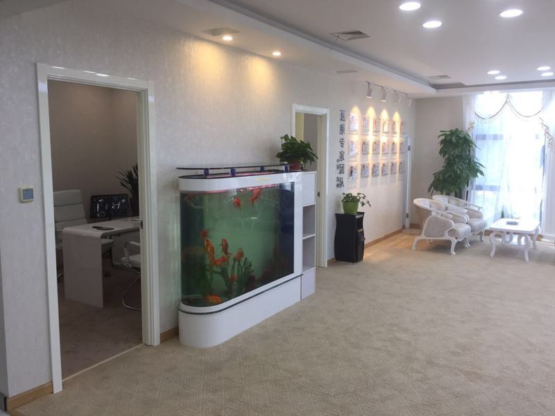 苏州种植胸毛医院排名前10，姑苏区医颜医疗美容诊所领衔，探索毛发移植技术哪家强