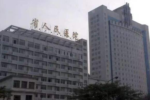 在贵阳种植牙一颗多少钱 贵阳种植牙哪个医院好什么价格(图1)