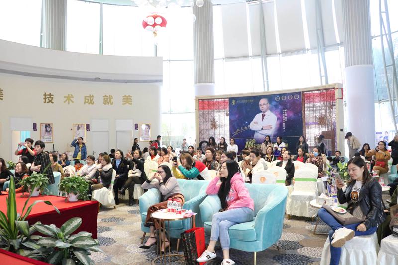 东莞艾莱美张旭做鼻子怎么样？价格一般在多少？附上医院价格表