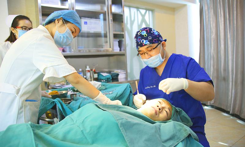 广州假体隆胸较好的医院有哪些？这次汇总美贝尔、鹏爱、广美等等你挑(图2)