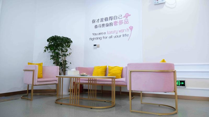 上海哪里鼻子矫正医院好呢？宜芸、联合丽格、宏明整形等医院术后效果自然。