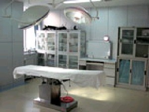 南京医科大学第二附属医院种植牙价格表，国产与进口价格差异解析