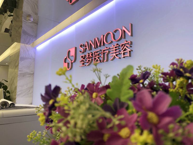 寻找国内顶尖隆胸医院？推荐十家专业整形医院，满足您的美丽需求(图1)