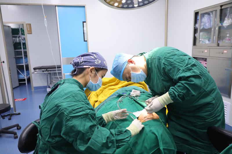 南宁奢梵医疗美容脂肪填充多少钱？分享医生资料-客户口碑附上
