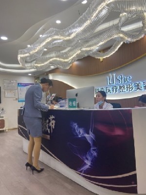 寻找呼和浩特最佳双眼皮整形医院，推荐排名前五的医疗机构有哪些？