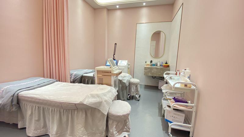 福州激光去黑眼圈哪里好点？爱尔丽、格莱美等价格亲民