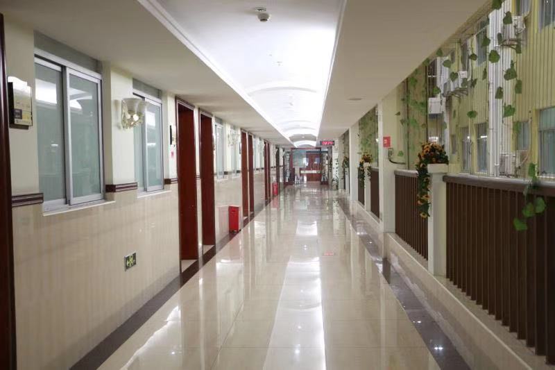 深圳市鼻子改小手术价格(价目)表全新出炉速览-暨南大学附属深圳华侨医院整形美容科价格(收费标准)(图2)