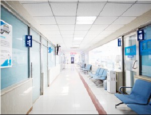 保定市张荣芳医生，胡录清副主任医师医生睑肌功实力战PK开始对抗一战高下