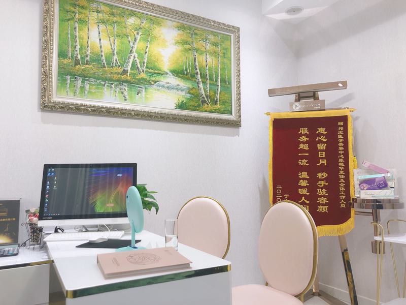 2025年北京假体取出做得好的医院有哪些？北京明德医院实力非凡(图2)