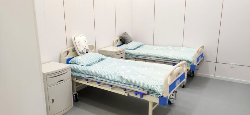 南京艾丽嘉医疗美容实力如何？真人做厚唇改薄效果好不好？