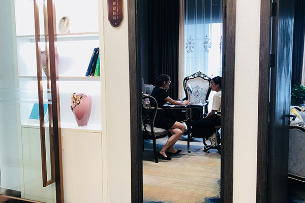 南京吸脂整形机构推荐：华美领衔，多家机构备受青睐(图10)