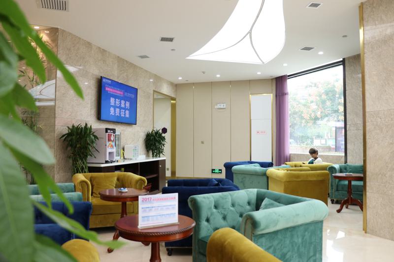 西安开眼角整形排名前十：壹加壹、繁星等实力毋庸置疑 ，再次进入前十！(图2)
