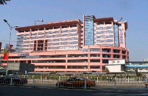 北京市海淀区沃尔整形医院做隆鼻对比照分享~