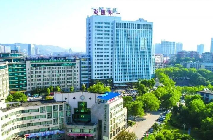 怀化o型腿矫正哪个医生好？