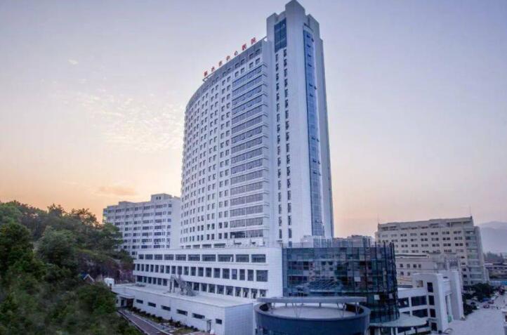 丽水市修复胸部整形医院(丽水心艺医疗美容门诊部实力遥遥领先_列前三)