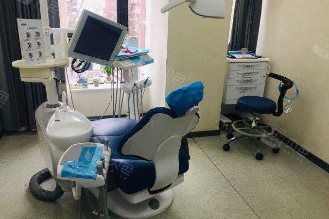 重庆做矫正牙齿技术哪个医院好？专业牙科医院不容错过！