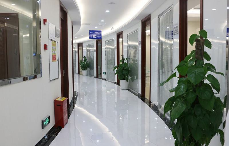 泰康拜博口腔医院的价格是多少？正畸、拔牙等都有