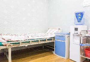 重庆市大足区做脉冲光祛斑价格受啥因素影响-做脉冲光祛斑费用受到哪些影响的影响？