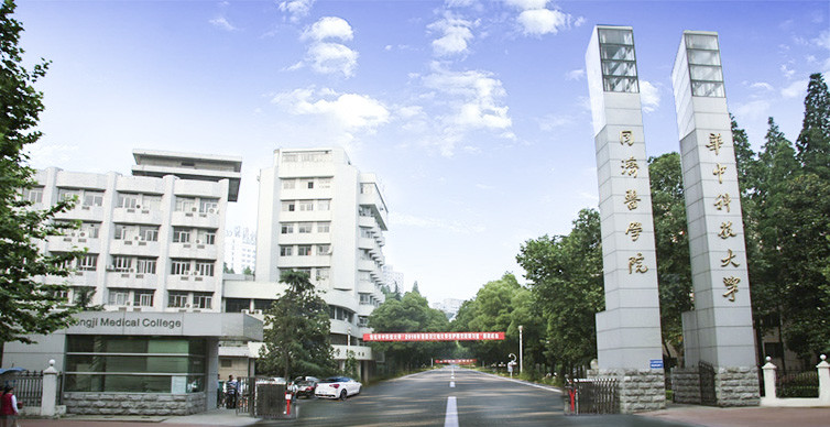 郑州鼻修复专家哪个较好？朱东磊、王旭明等医生做隆鼻技术好吗？