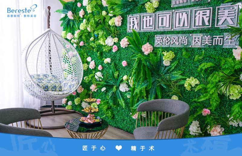 厦门美白牙齿要去哪家医院好？这两家在当地技术过硬，医院设备先进！(图2)