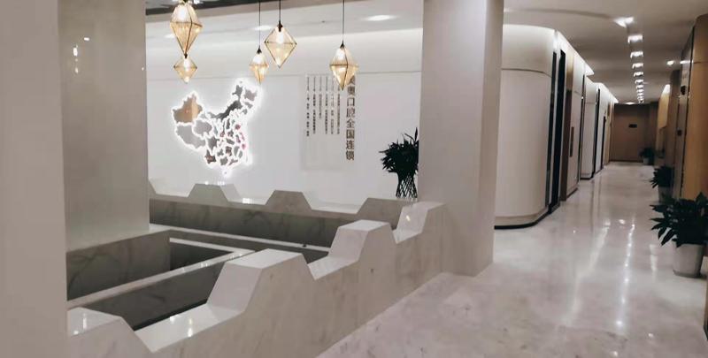2024重庆牙科医院排名榜前十名，擅长牙齿矫正与种植正规靠谱