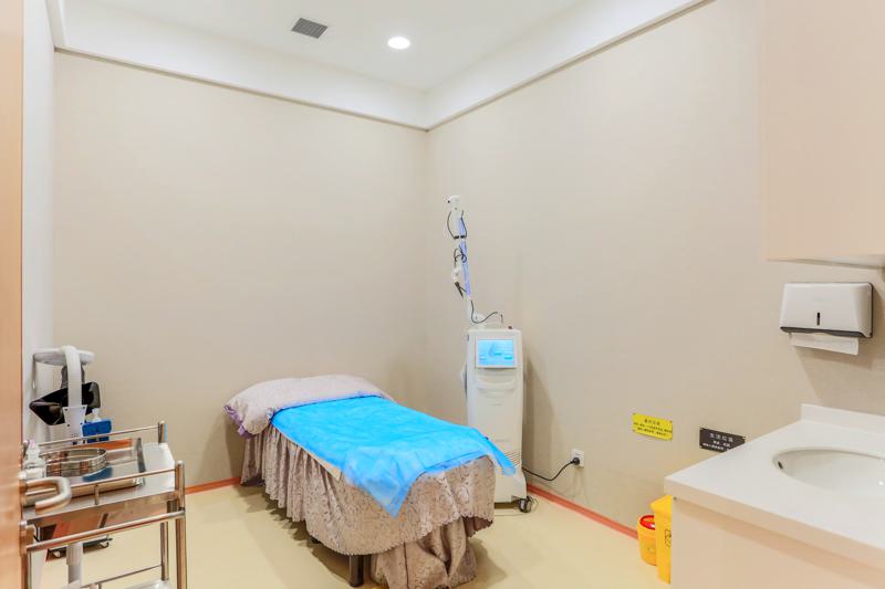 深圳腰腹吸脂医院排名：技术与口碑兼备的医疗选择