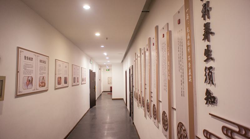 上海哪家医院中医减肥比较好？乔丽尔 、太乙堂这两家还不错哦，可以看看呢。