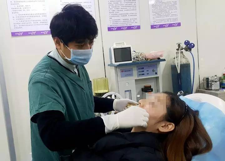 昆山整形医院排名榜？时光、星范、德尔美客、人民医院等都上榜！(图1)