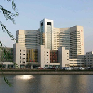 嘉兴市第一医院整形美容外科深度评测：专业技术与医生团队全面解析及价格指南